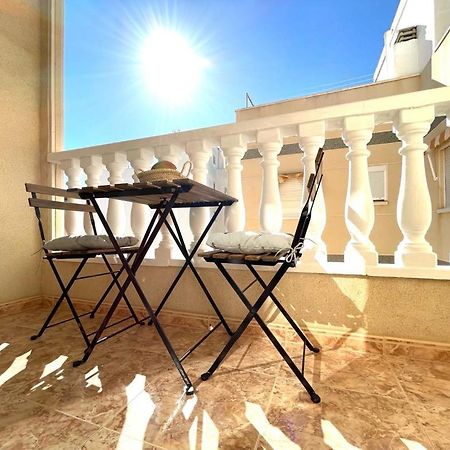 Appartamento Apartamento Azzurro Torrevieja Esterno foto